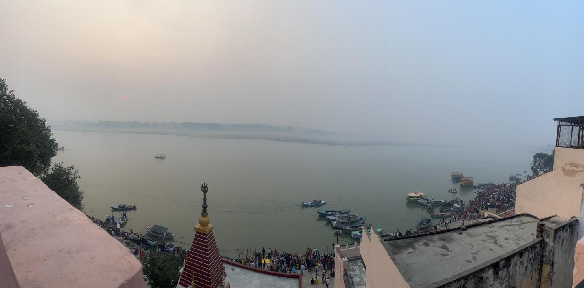 Tandon Lodge On The Ganga Ghat Homestay Βαρανάσι Εξωτερικό φωτογραφία