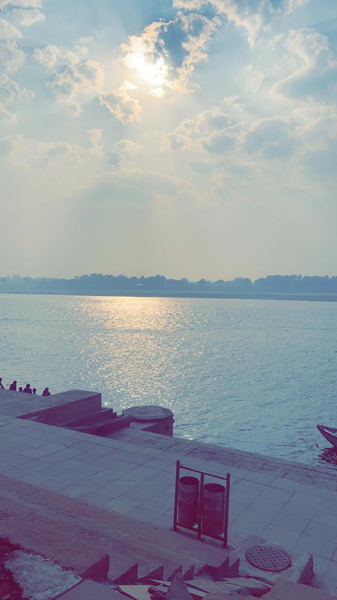 Tandon Lodge On The Ganga Ghat Homestay Βαρανάσι Εξωτερικό φωτογραφία